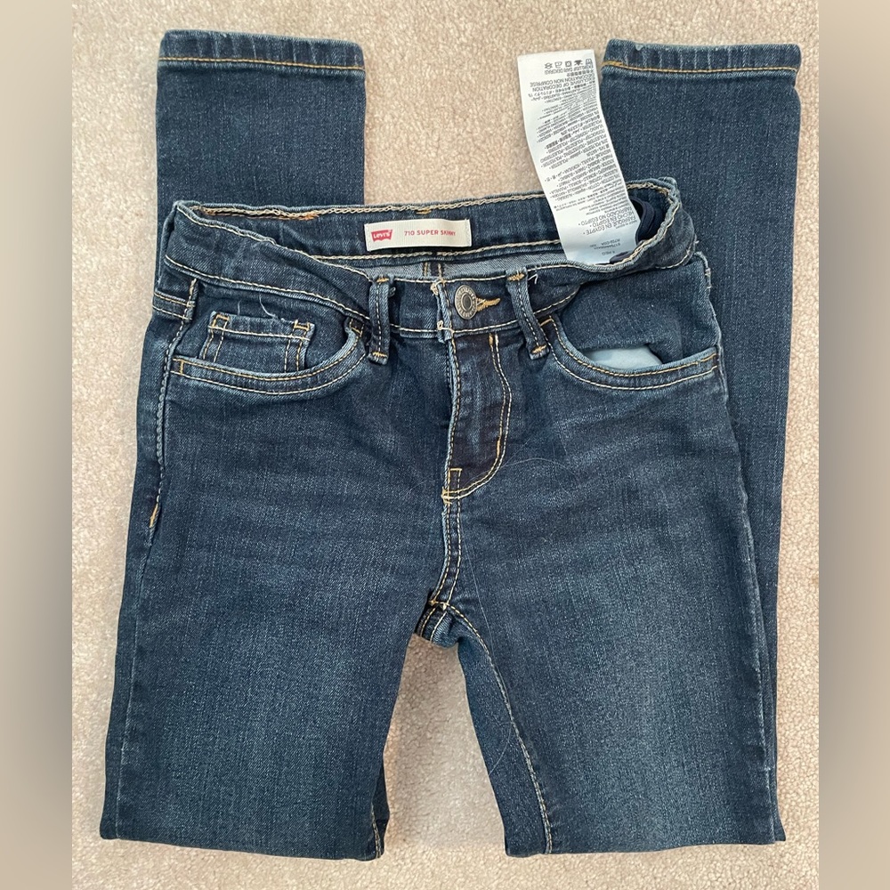 Girls Levi 701 supper skinny jeans sz 8 reg